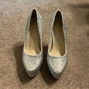Ailila blingy platform heel